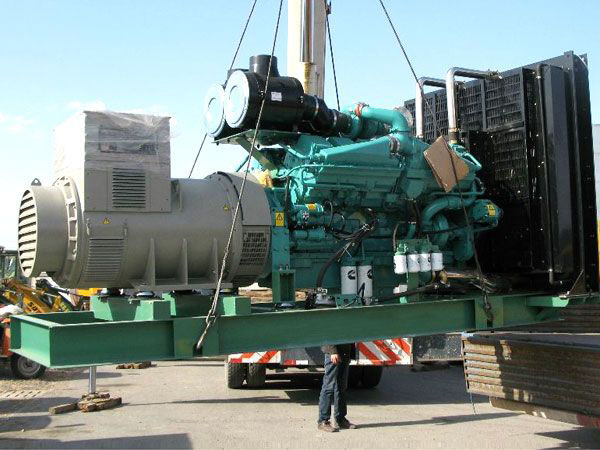 西夏冬季柴油发电机启动前，如何检查燃油标号是否适配？